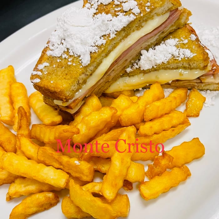 Monte Cristo Sandwich with fries.